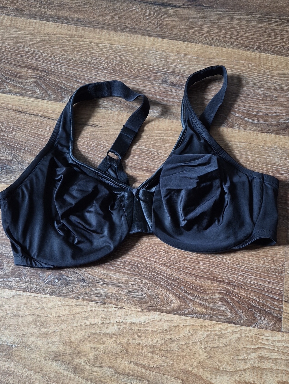 Olga Black Satin Full Coverage Underwire Support Bra Size 40D